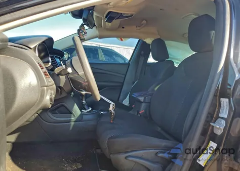 2016 Dodge Dart Sxt Sport z USA, uszkodzony, nr VIN 1C3CDFFA6GD796586